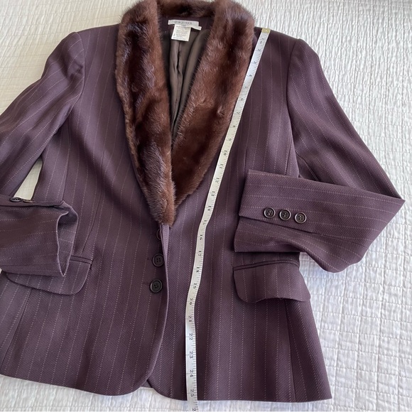 VTG George Rech Paris brown wool pinstripe blazer w/mink lapel. - Picture 6 of 10